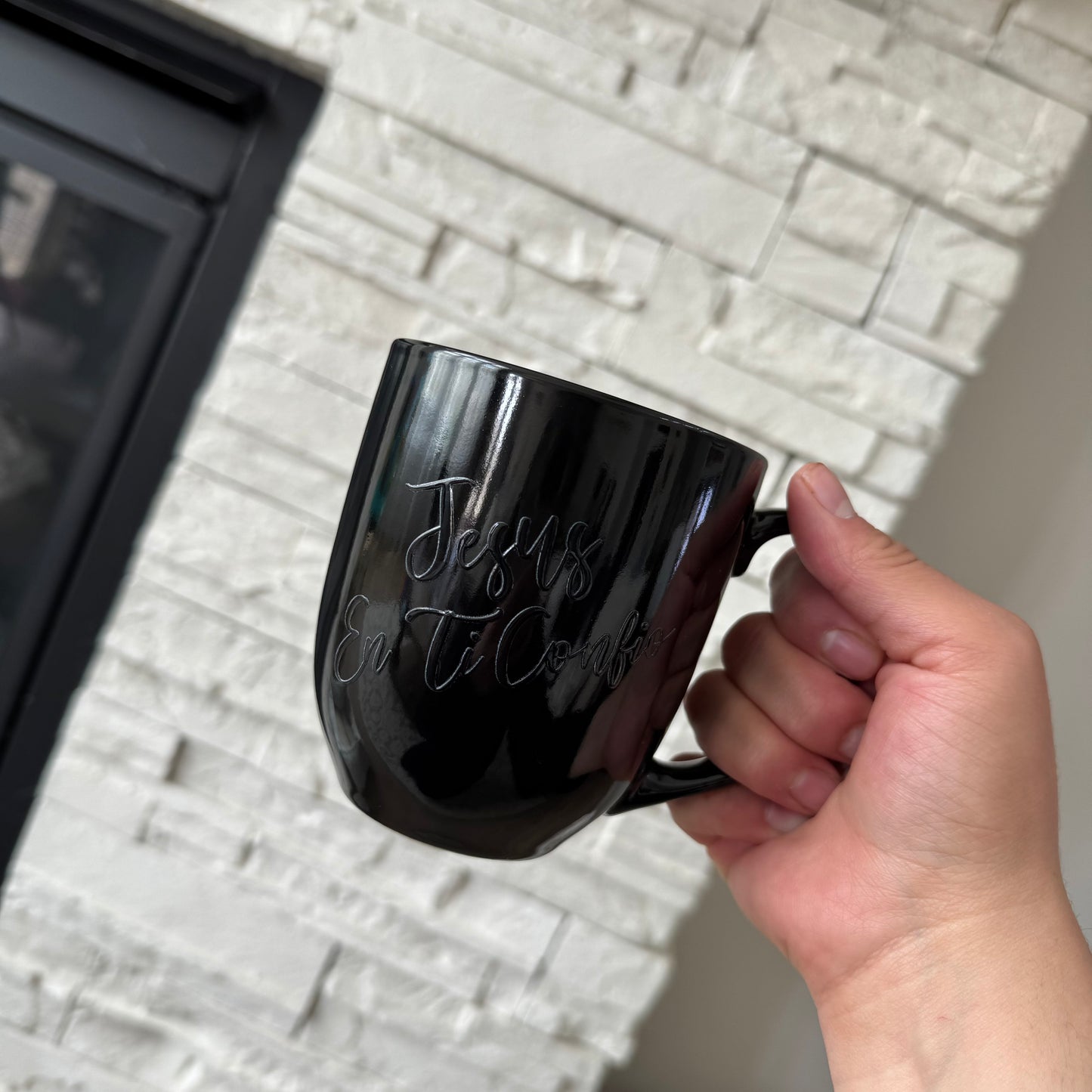 Jesus en ti Confio Mug