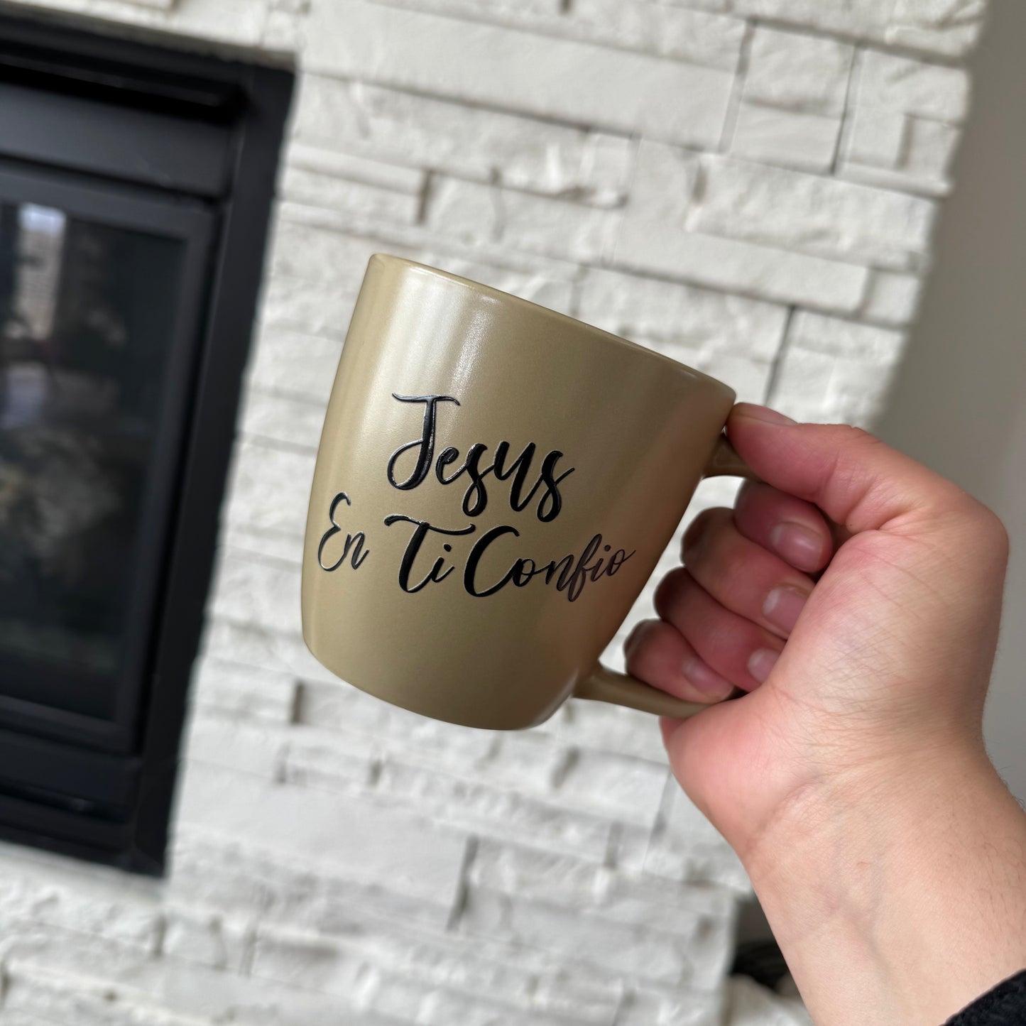 Jesus en ti Confio Mug